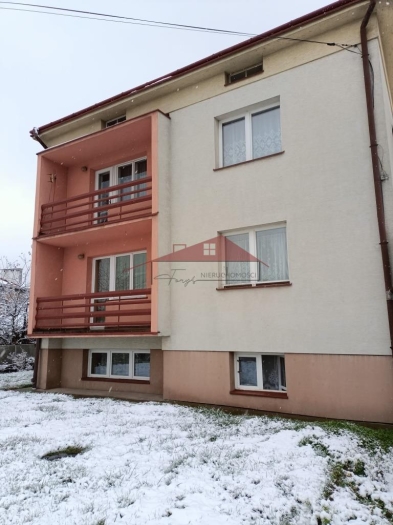 House for rent with the area of 250 m2
