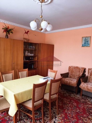 House for rent with the area of 250 m2
